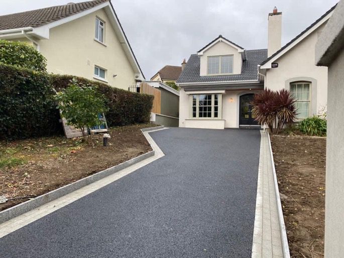 How Much Does a 100 ft Gravel Driveway Cost